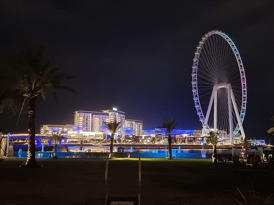 Ain Dubai and Bluewaters after dark